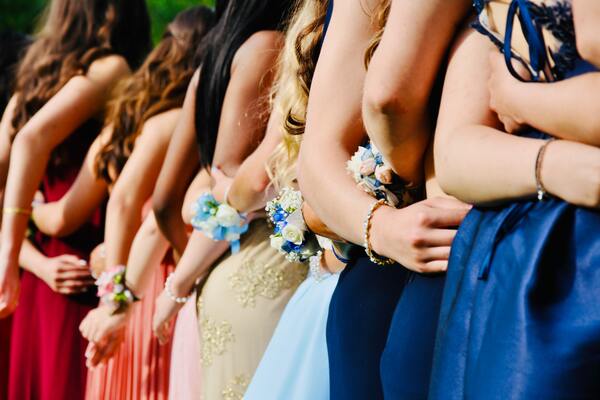 group of girls with dress prom