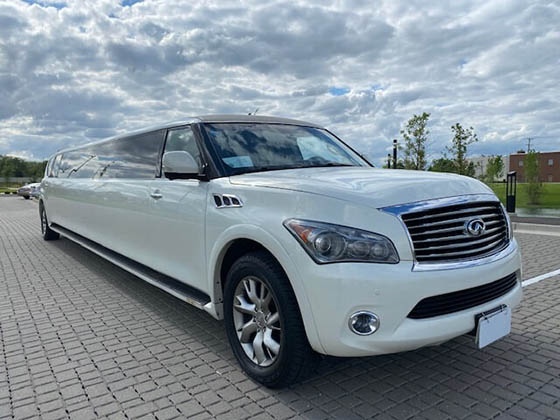 white infiniti