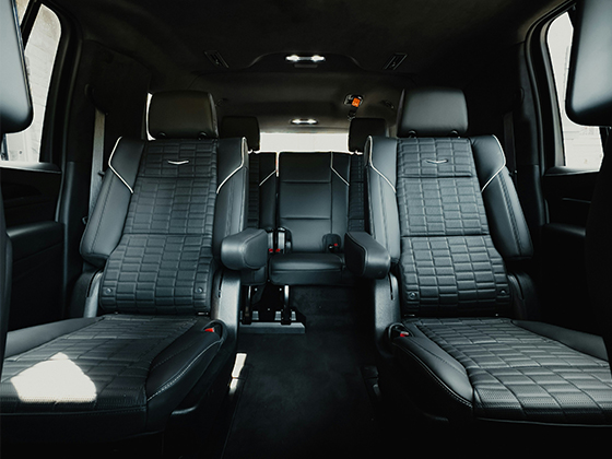 Luxury black car service Chicago